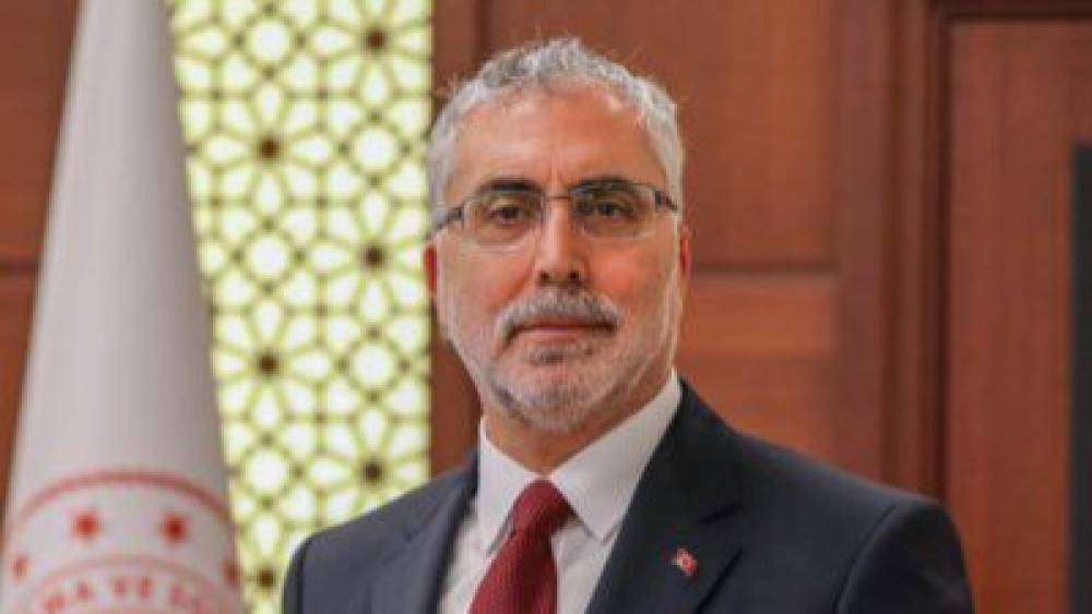 Bakan Işıkhan: Belediyelerden çıkartılan işçiler için müfettiş görevlendiriyoruz 