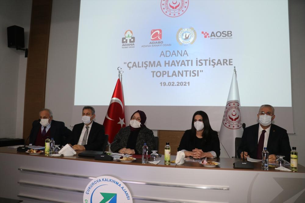 Bakan Zehra Zümrüt Selçuk, Adana'da iş dünyası temsilcileriyle buluştu