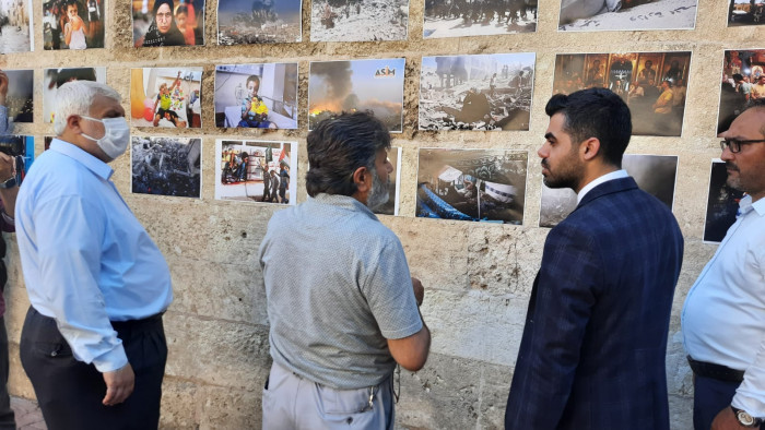 Adana'da Kudüs İçin Tek Yürek konulu fotoğraf ve resim sergisi açıldı