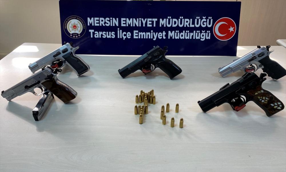 Mersin'de çeşitli suçlardan aranan 30 kişi tutuklandı