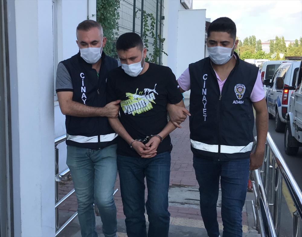 Adana'da karısını bıçaklayarak öldüren zanlı tutuklandı