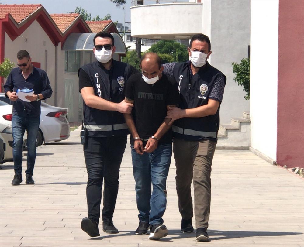 Adana'da arkadaşını bıçaklayarak öldürdüğü iddia edilen şüpheli tutuklandı