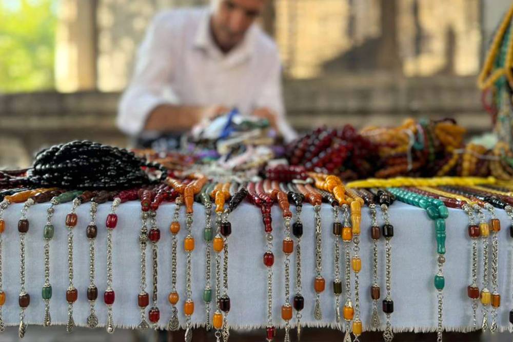 Tespih ustası Şahin:  Tespih sadece bir aksesuar değil; zikir, sabır ve dostluk sembolüdür
