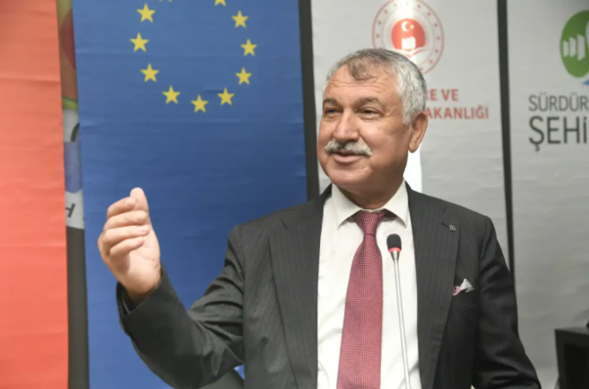 Adana Büyükşehir Belediye Başkanı Zeydan Karalar tutuklandı 