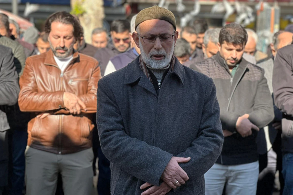 Adana&rsquo;da Ebu Ubeyde i&ccedil;in gıyabi cenaze namazı kılındı
