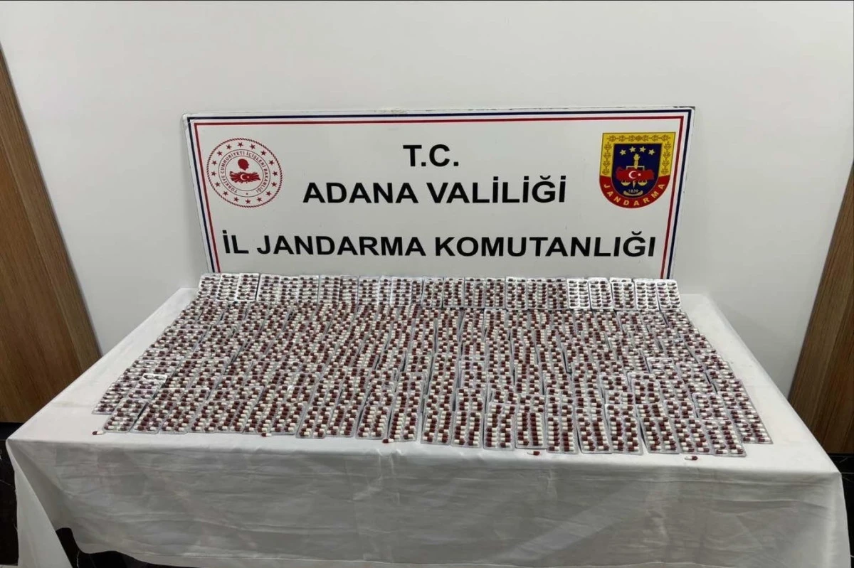 Adana&rsquo;da uyuşturucu operasyonu: 5 bin sentetik hap ele ge&ccedil;irildi