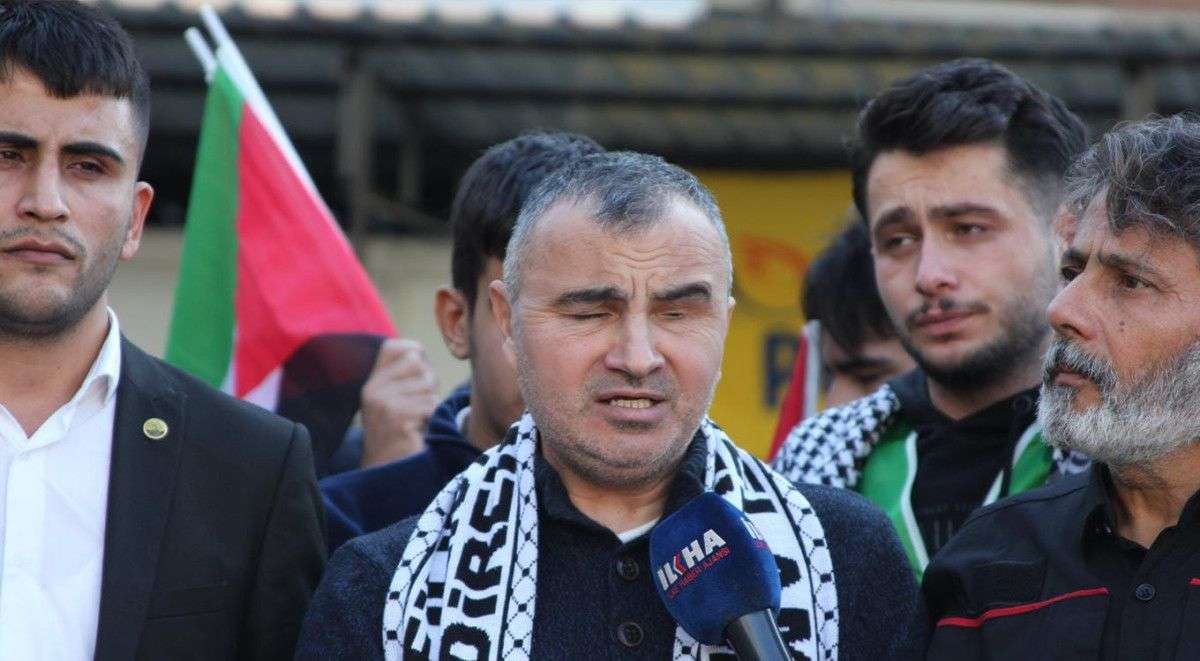 Biz gördük, siz neden körsünüz?