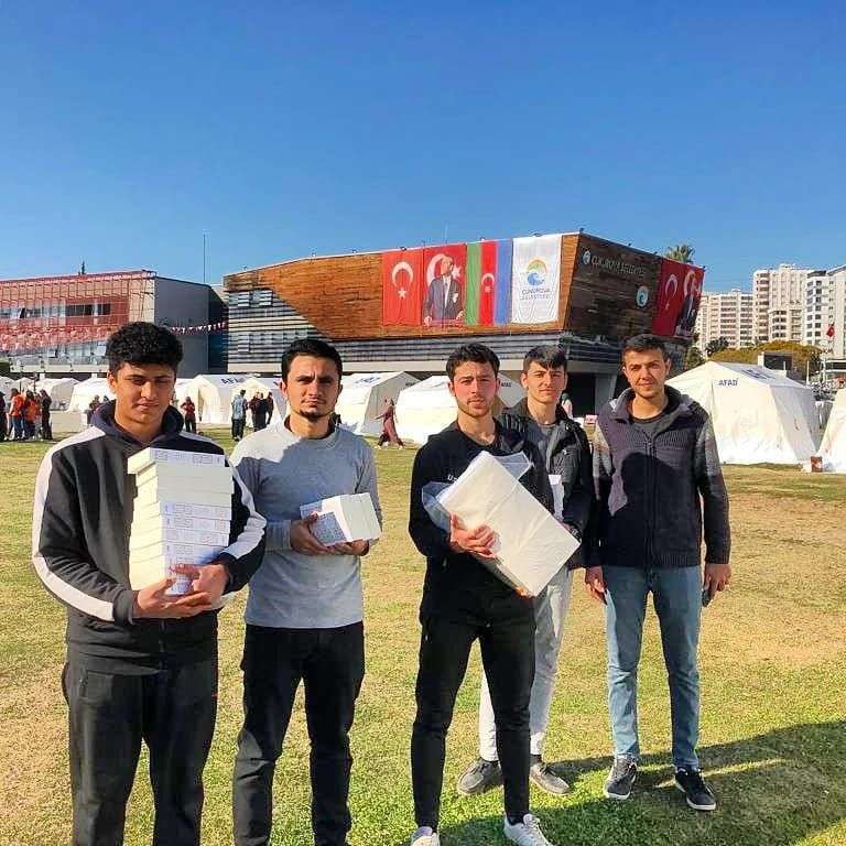 MİSYONER FAALİYETLERİNE KUR'AN MEALİ DAĞITARAK CEVAP VERDİLER