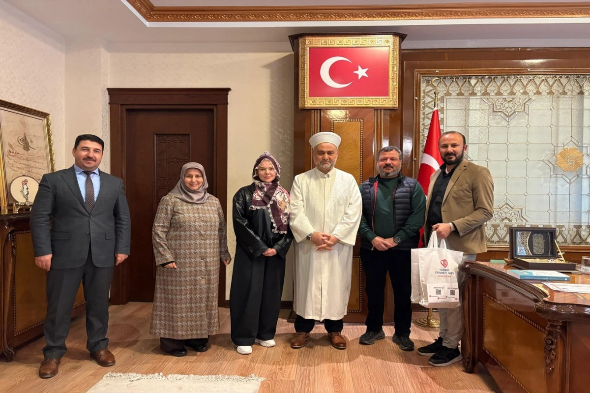 Rus vatandaşı Anzhela Adana&rsquo;da M&uuml;sl&uuml;man oldu